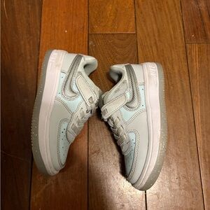 Toddler AIR FORCE 1 used 8c